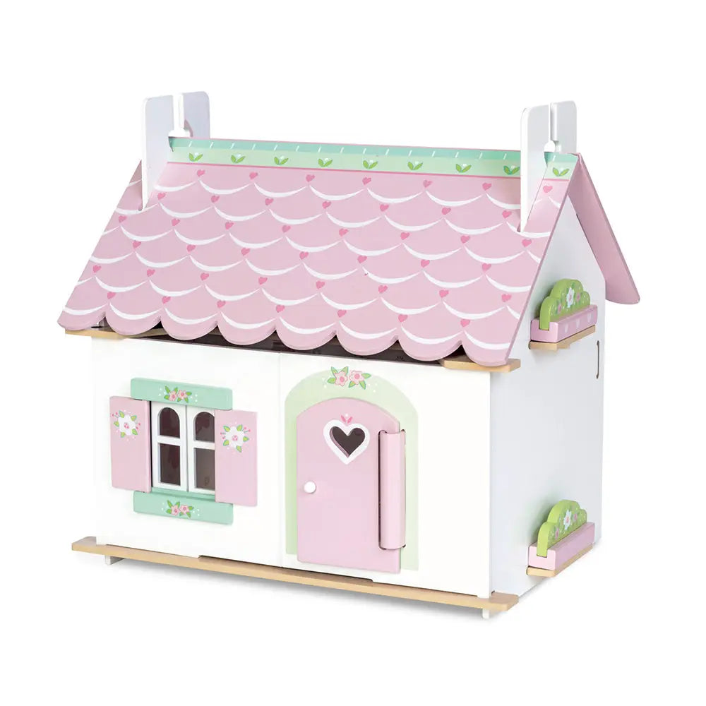 Dolls Houses & Accessories