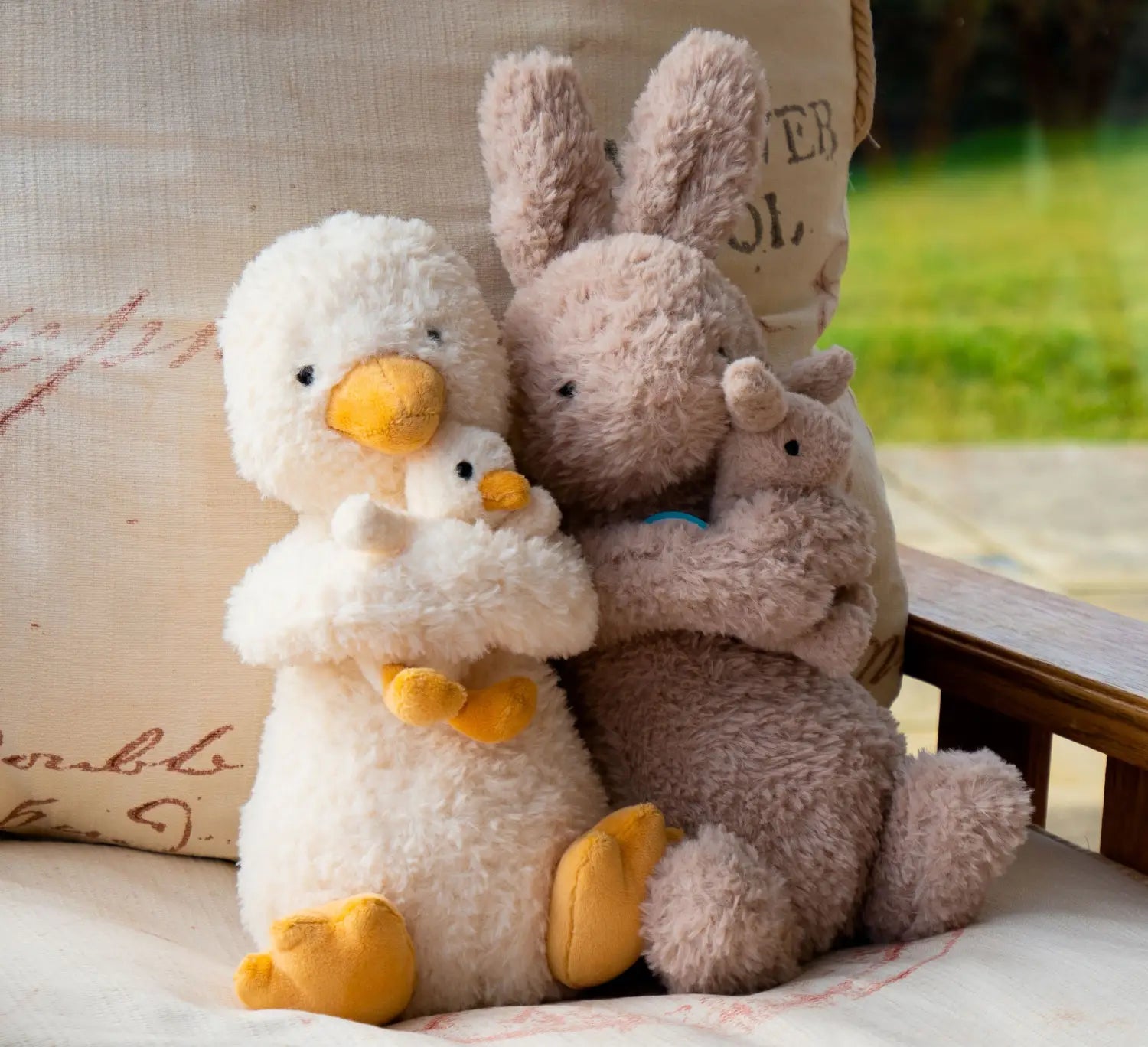Jellycat Easter Collection - I Want That Present