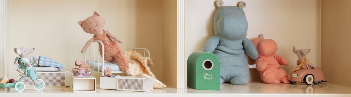 Maileg 2024 Spring / Summer Collection - SS24 - I Want That Present