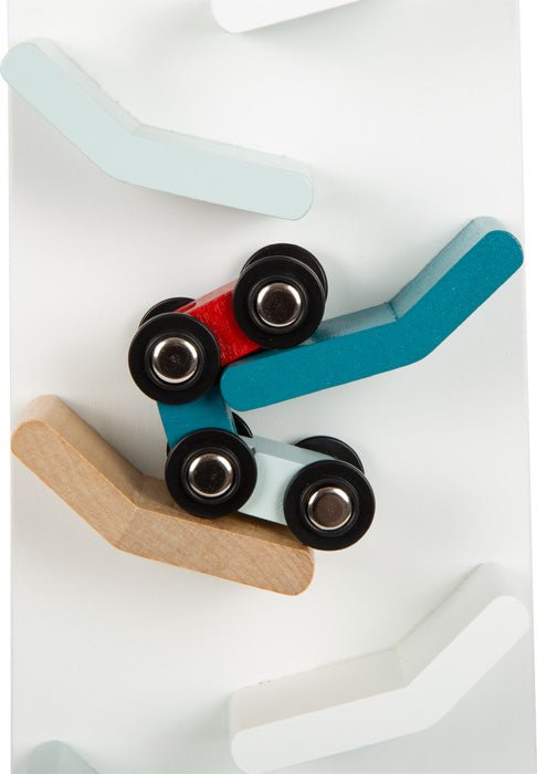 Cascading Tower by Small Foot - I Want That Present