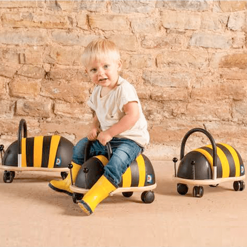 Wheelybug Bee Ride - on - I Want That Present