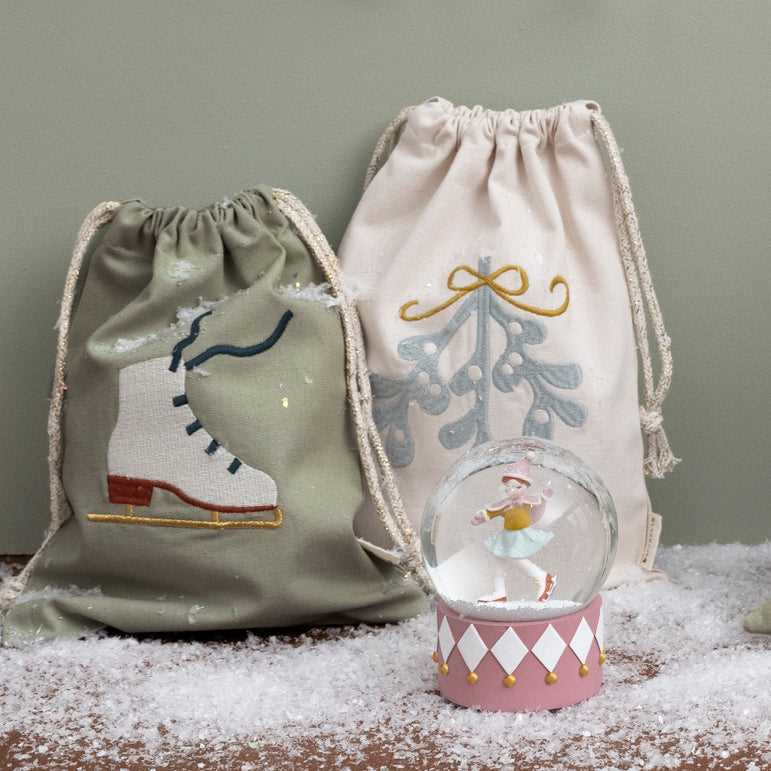 Fabelab Gift Bag - Ice Skate Embroidery - Eucalyptus - I Want That Present