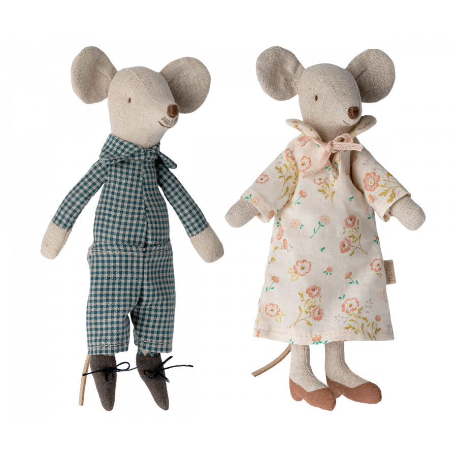 Maileg Grandma & Grandpa Mice in a Cigar Box - PREORDER - due October