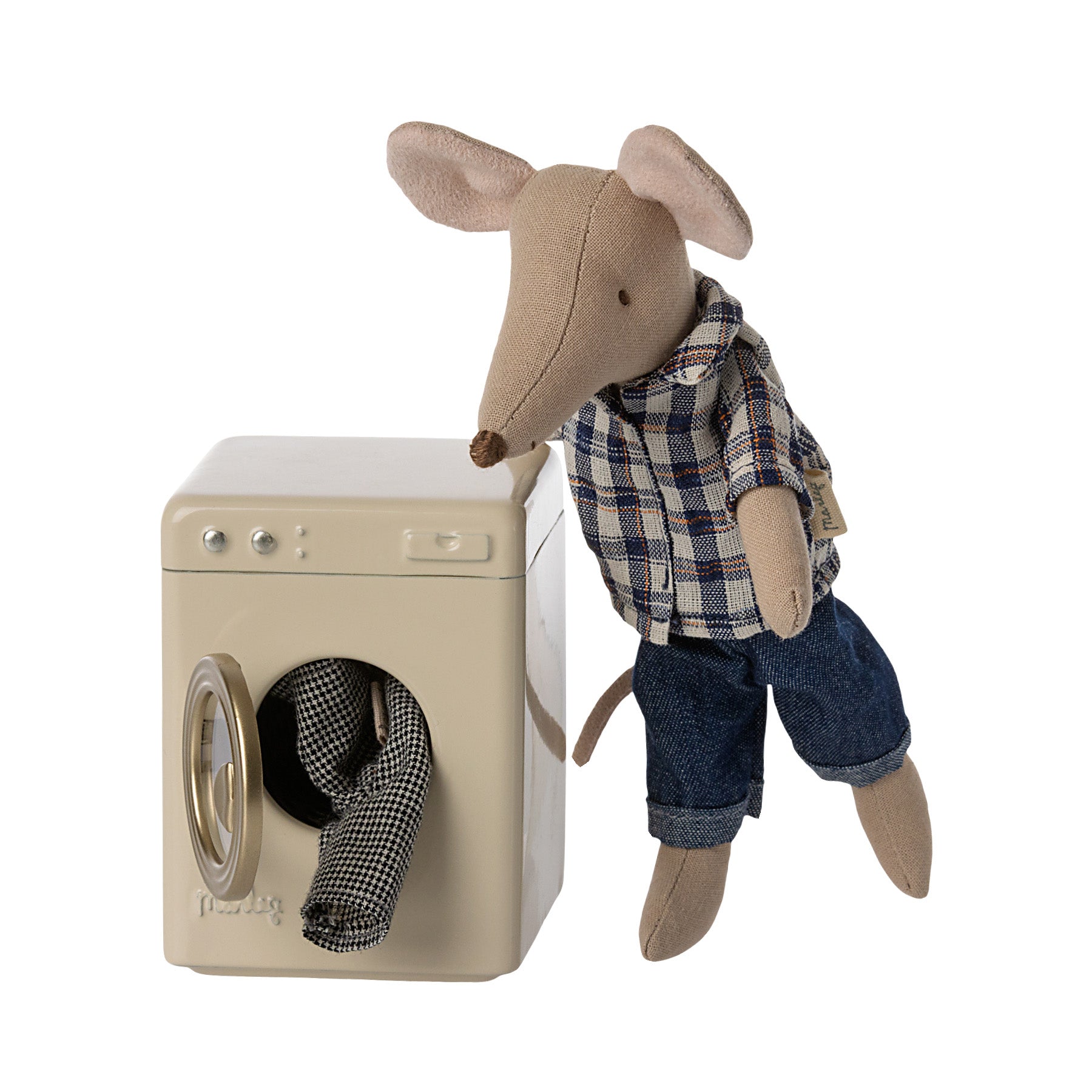 maileg dad mouse doing the washing with his cream metal washing machine