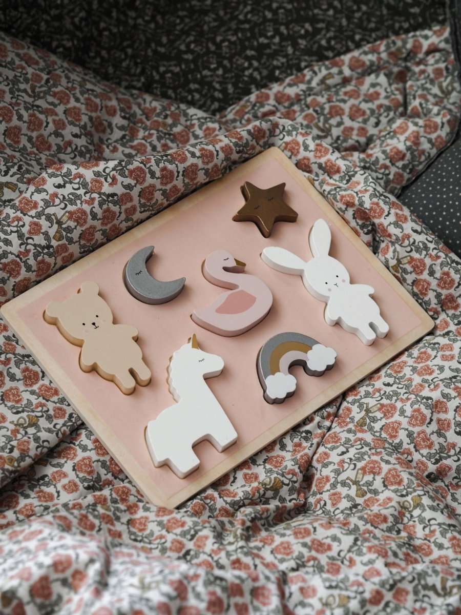 Unicorn Wooden Puzzle - I Want That Present