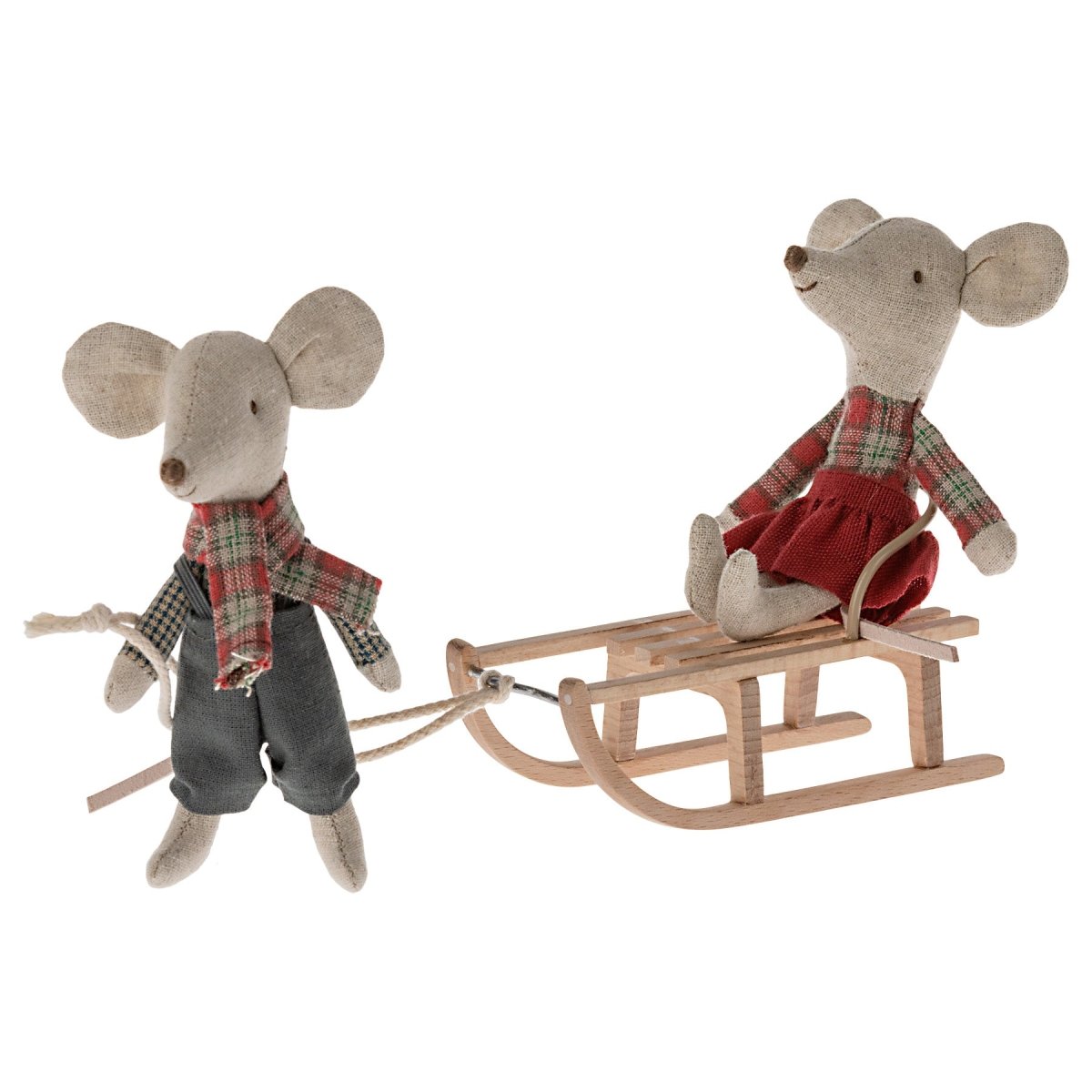 Maileg Mouse Sled - I Want That Present
