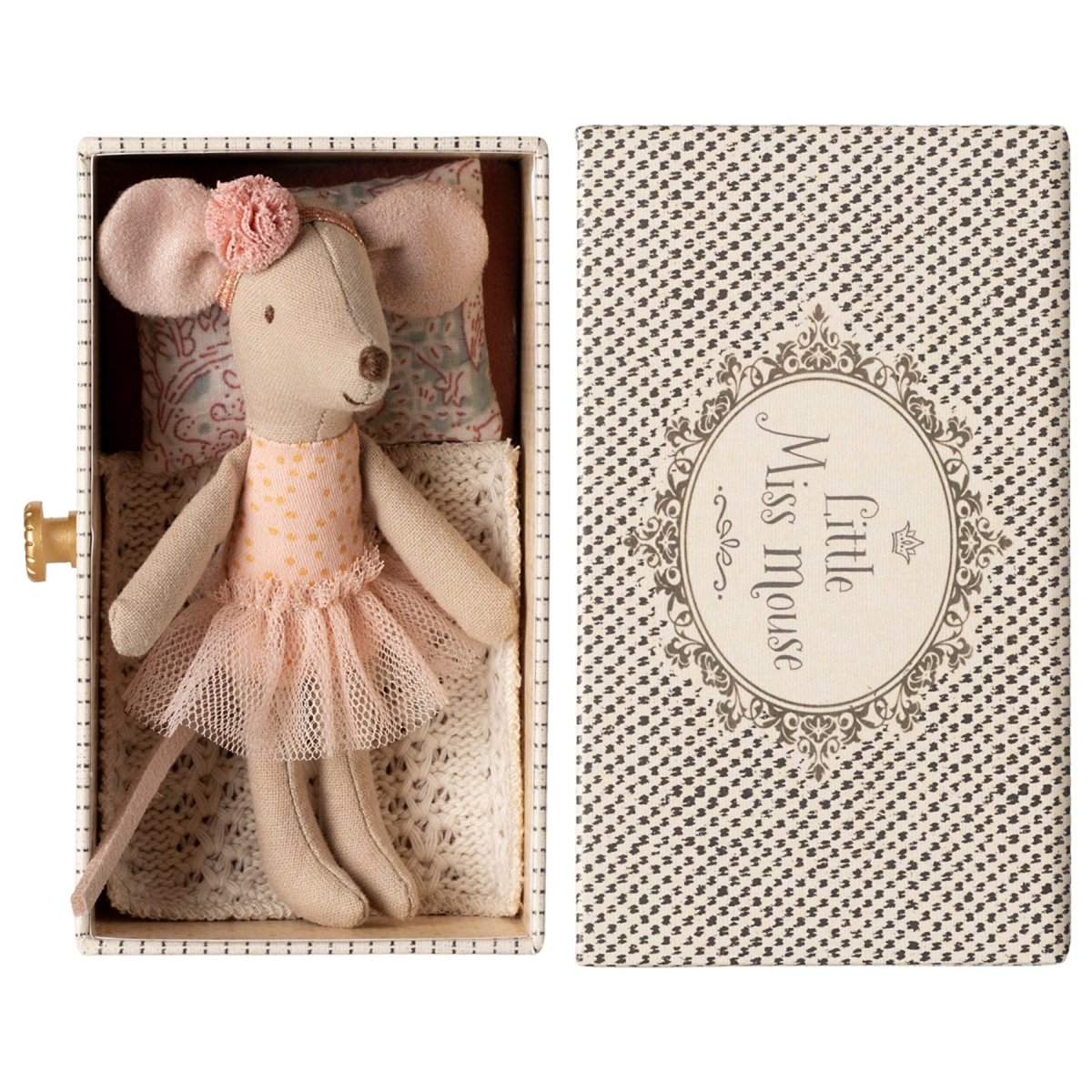 Maileg Little Sister Dance mouse in Daybed - I Want That Present