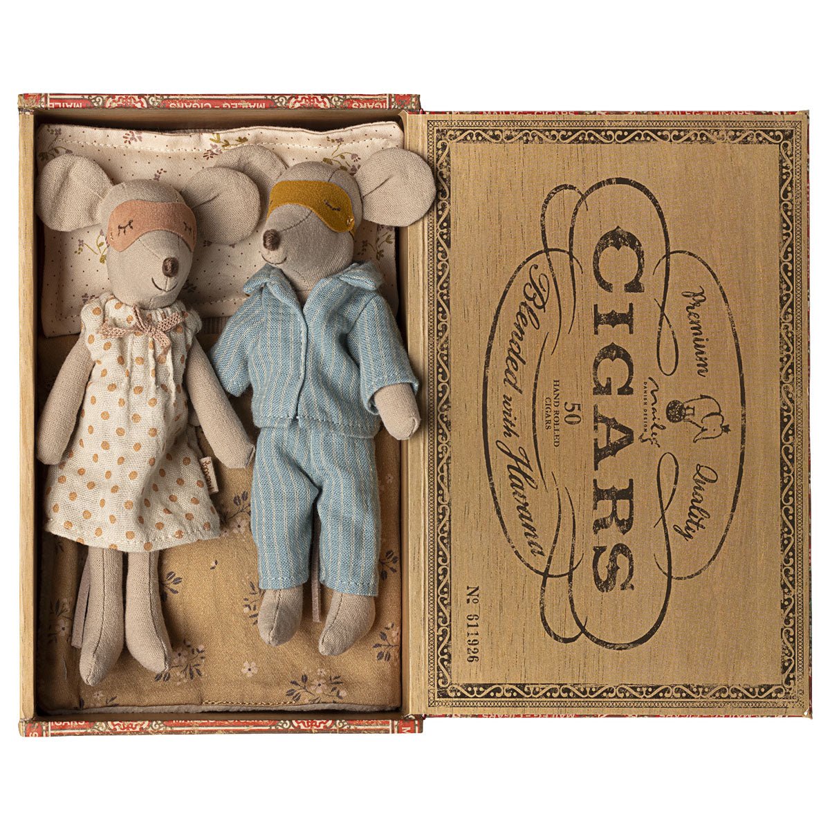 Maileg Mum and Dad Mice in a Cigar Box - I Want That Present