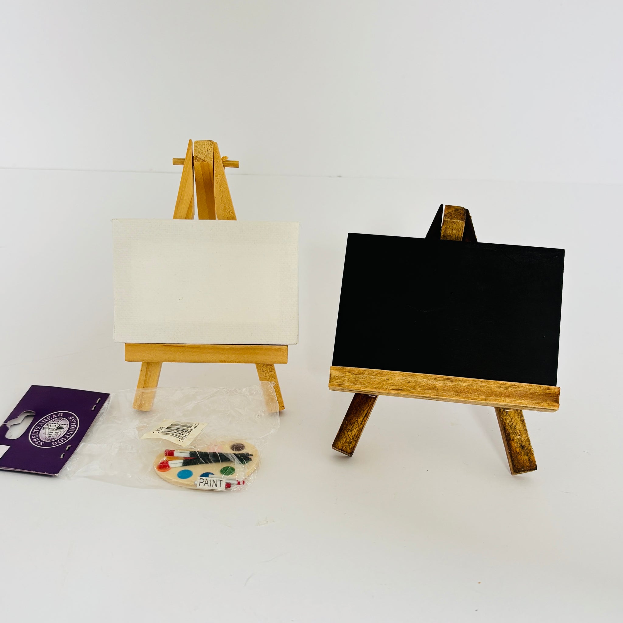 Miniature Dollshouse Easel & Paints & Blackboard
