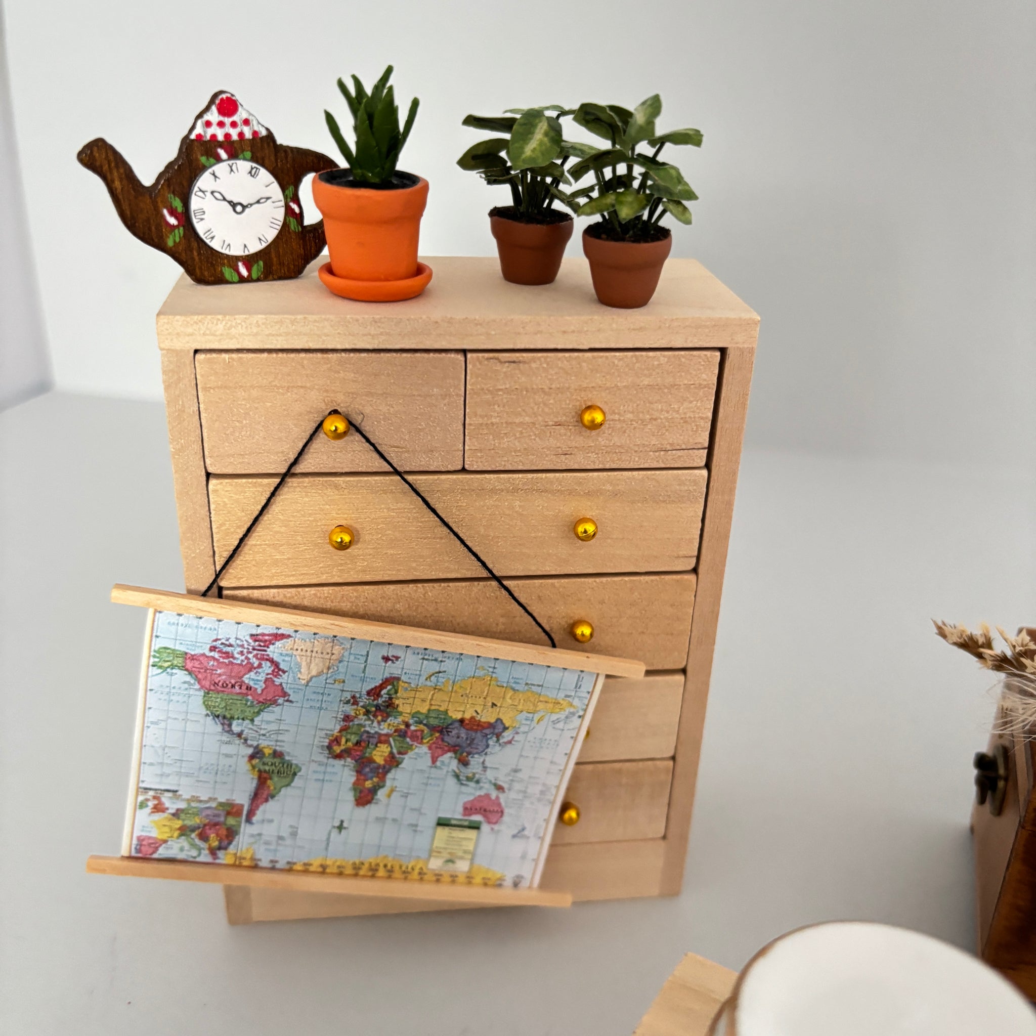 Maileg Rug & Miniature Dollshouse Accessories & Furniture . Perfect for Maileg