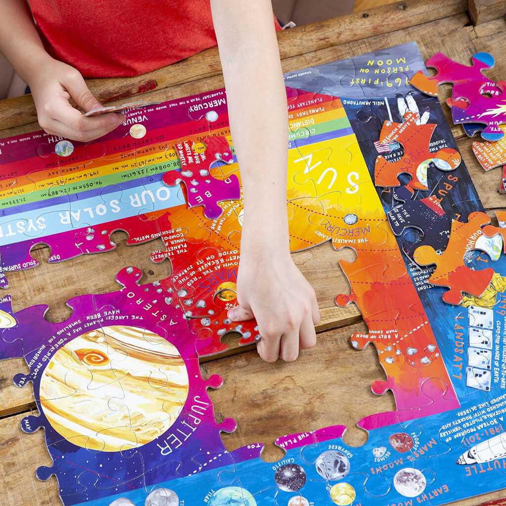 eeBoo Solar System - 100 piece puzzle - I Want That Present