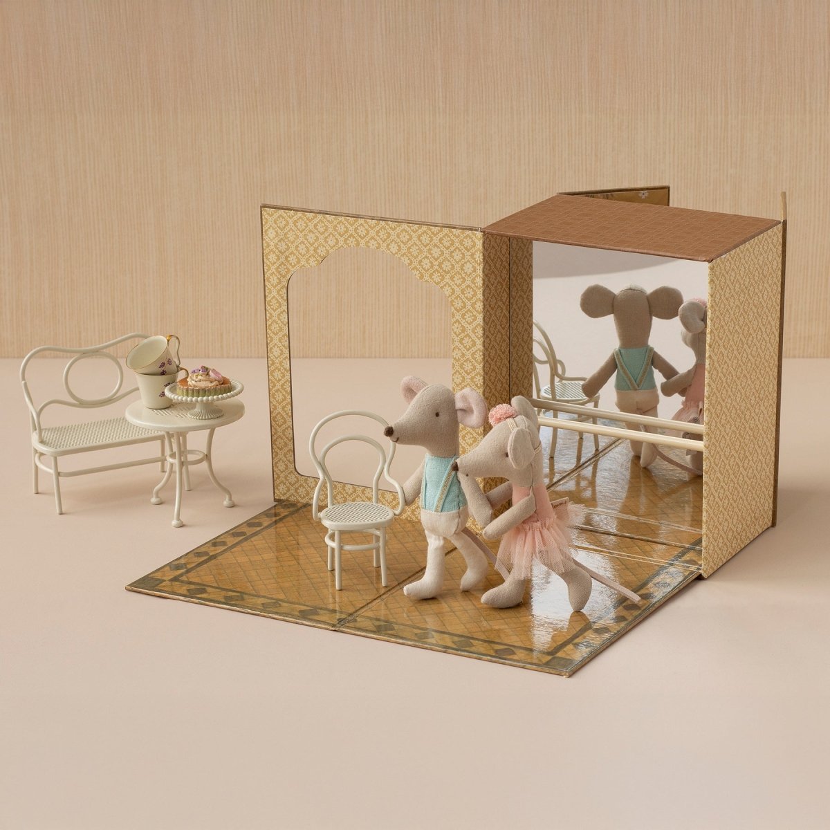 Maileg Ballet Mice in Dance Studio, Little Sister and Brother - I Want That Present