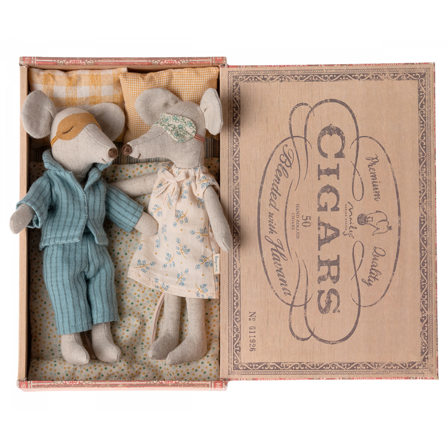 Maileg Mum and Dad Mice in a Cigar Box