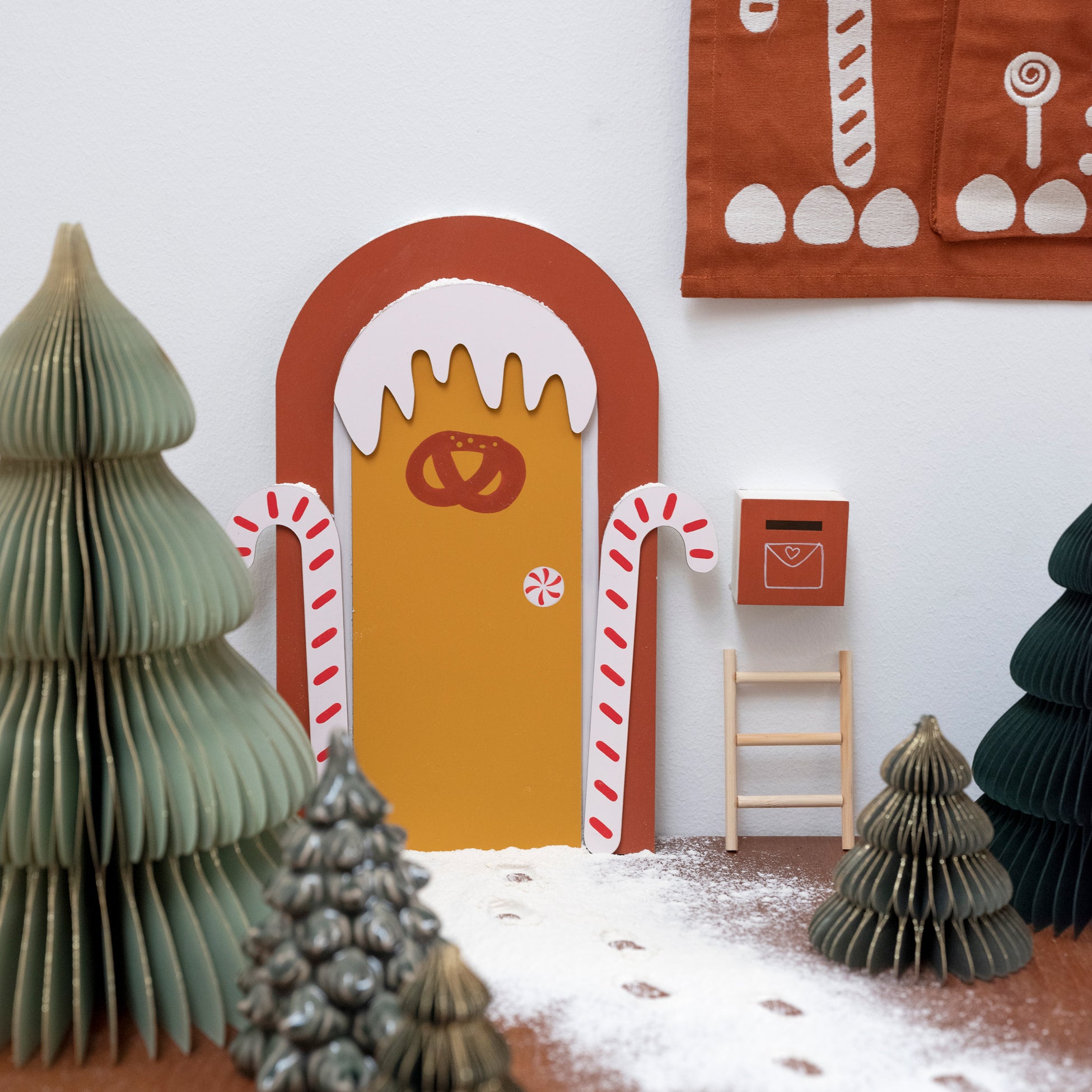 Fabelab Elf Door - Gingerbread House